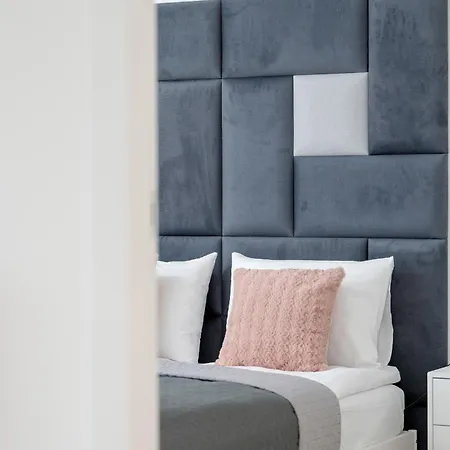 Apartament Spacious With Balcony By Rent Like Poznań