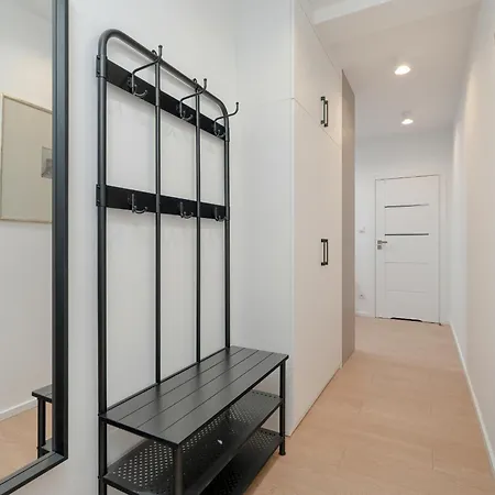 Spacious With Balcony By Rent Like Apartament