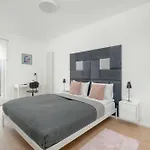 Spacious With Balcony By Rent Like Lejlighed *