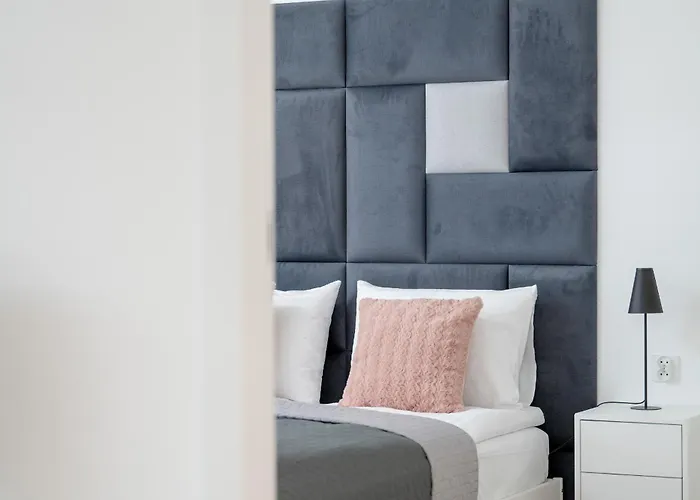 Appartement Spacious With Balcony By Rent Like Poznań